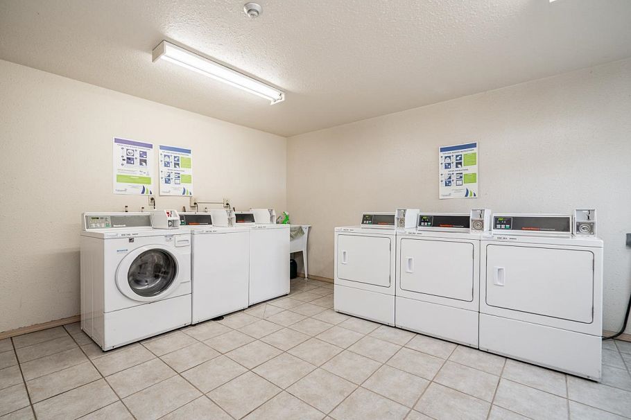 309 240 Mahon Avenue North Vancouver, BC - 24