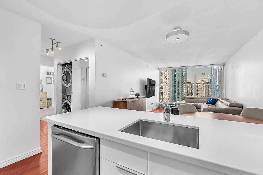 1507 1008 Cambie Street Vancouver, BC - 13