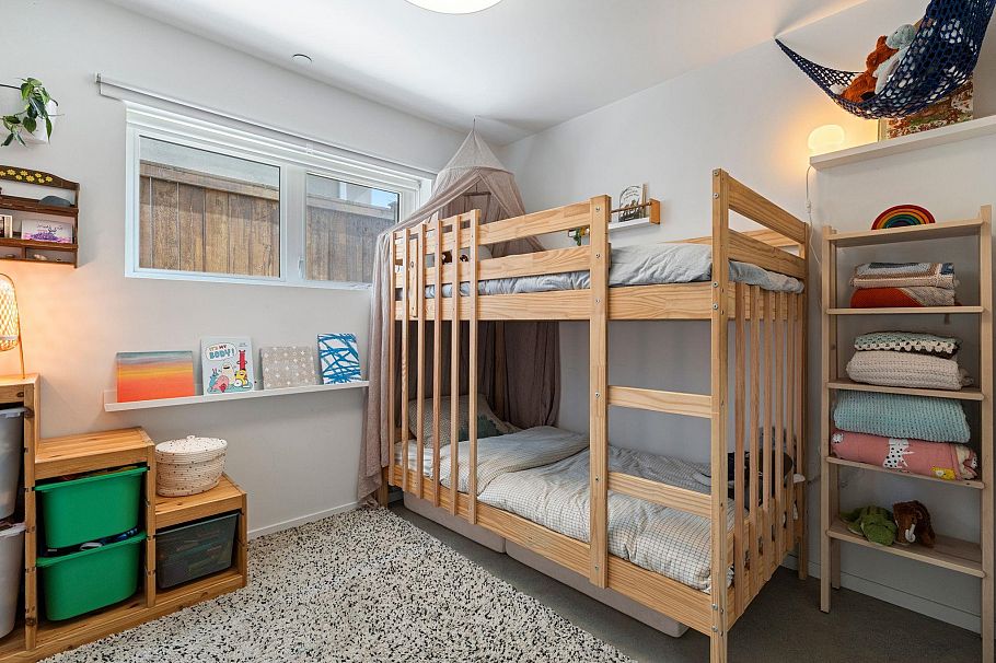 2333 Napier Street Vancouver, BC - 24