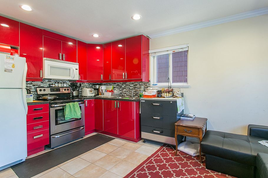 915 E 23rd Avenue Vancouver, BC - 17