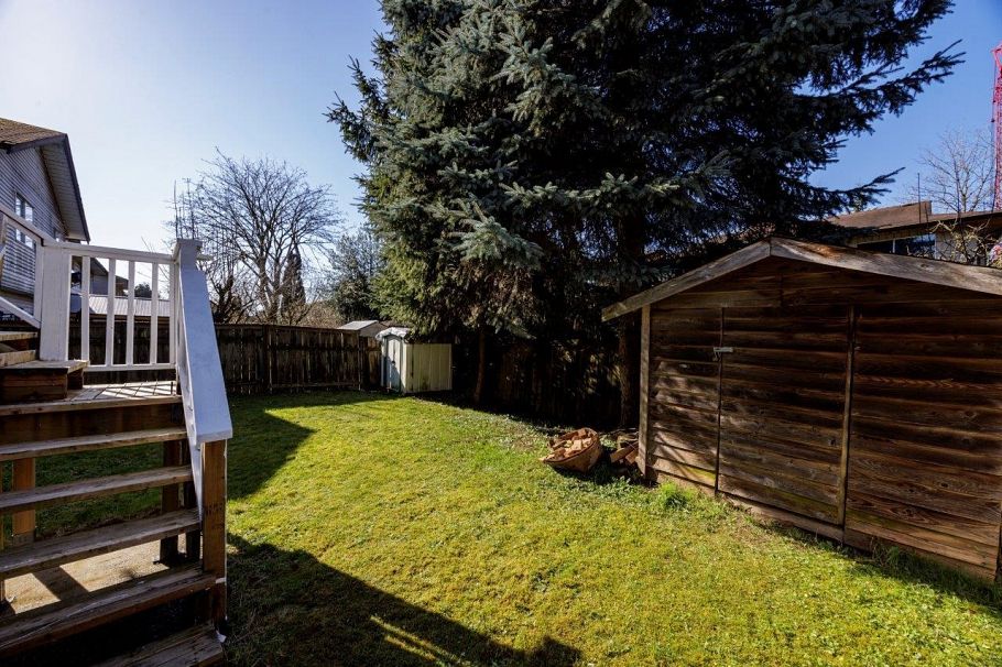 475 Orwell Street North Vancouver, BC - 31