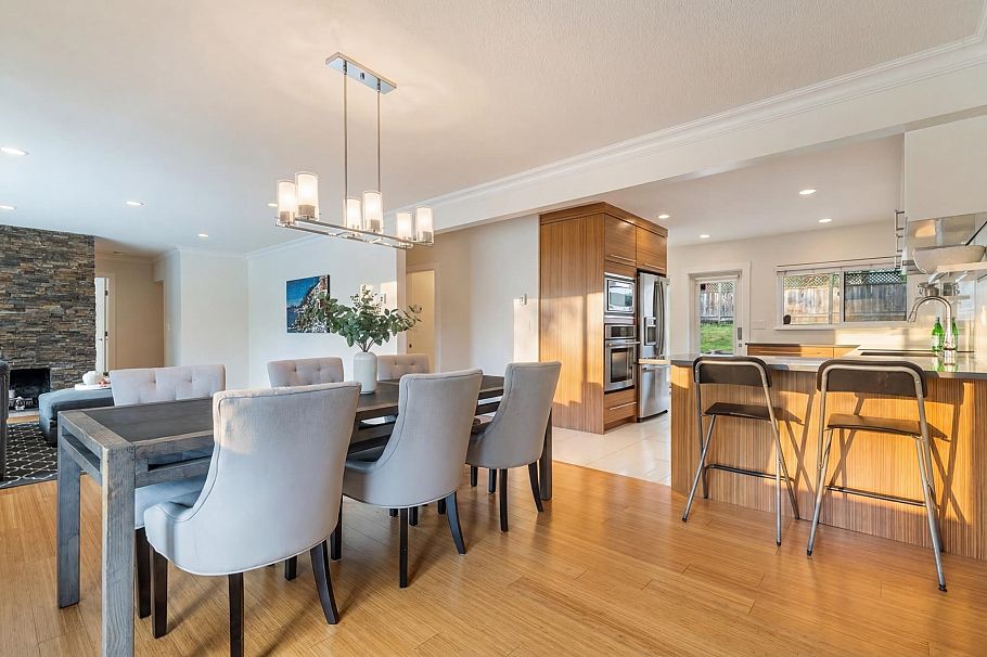 744 Kilkeel Place North Vancouver, BC - 6