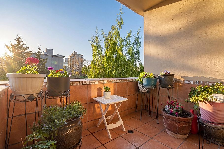 602 1315 Cardero Street Vancouver, BC - 18