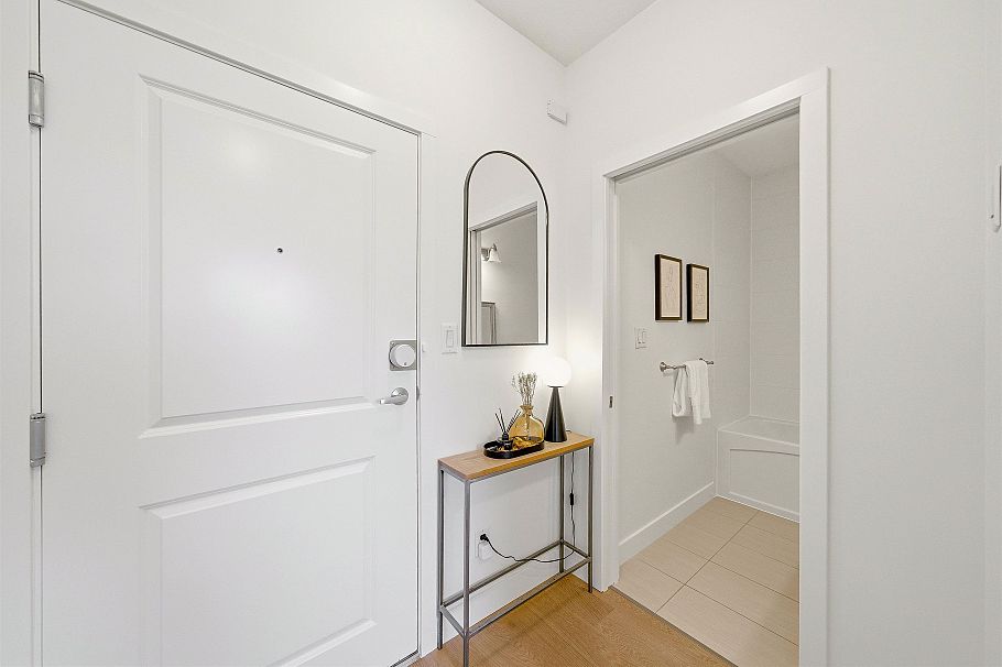 PH17 688 E 17th Avenue Vancouver, BC - 18