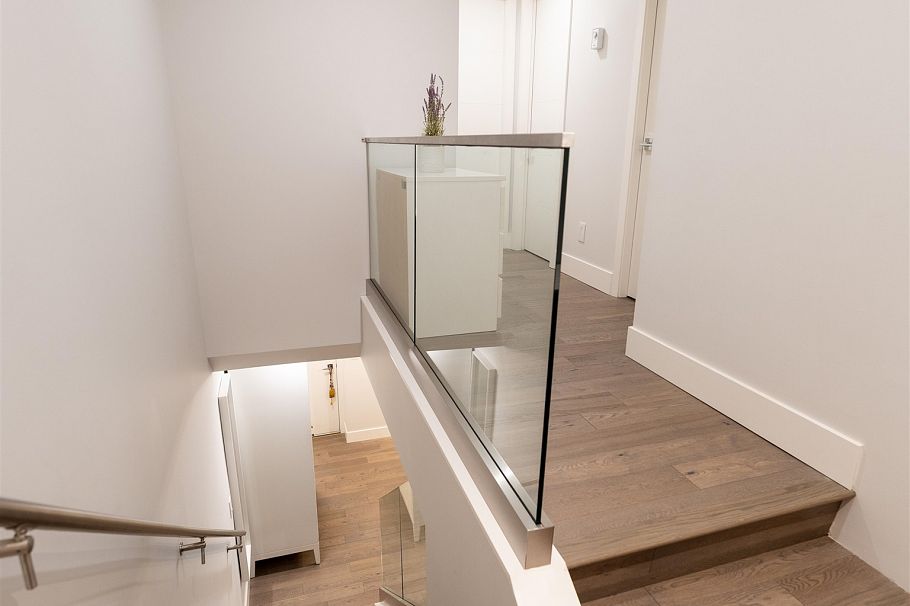 201 289 Drake Street Vancouver, BC - 14