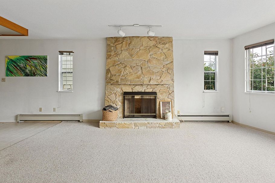 729 W 62nd Avenue Vancouver, BC - 20