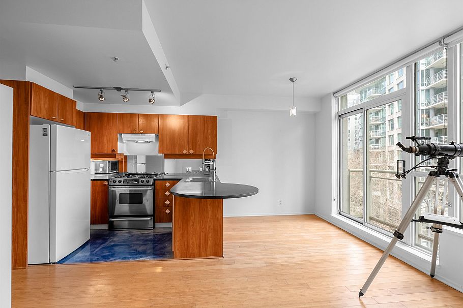 507 1478 W Hastings Street Vancouver, BC - 12