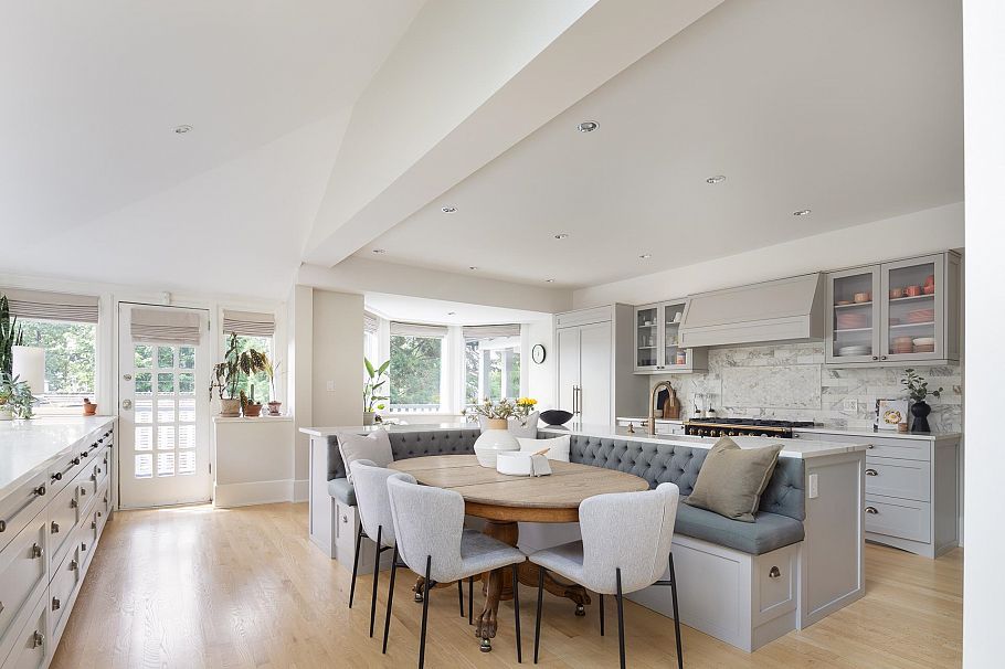 3545 Dowsley Court North Vancouver, BC - 8