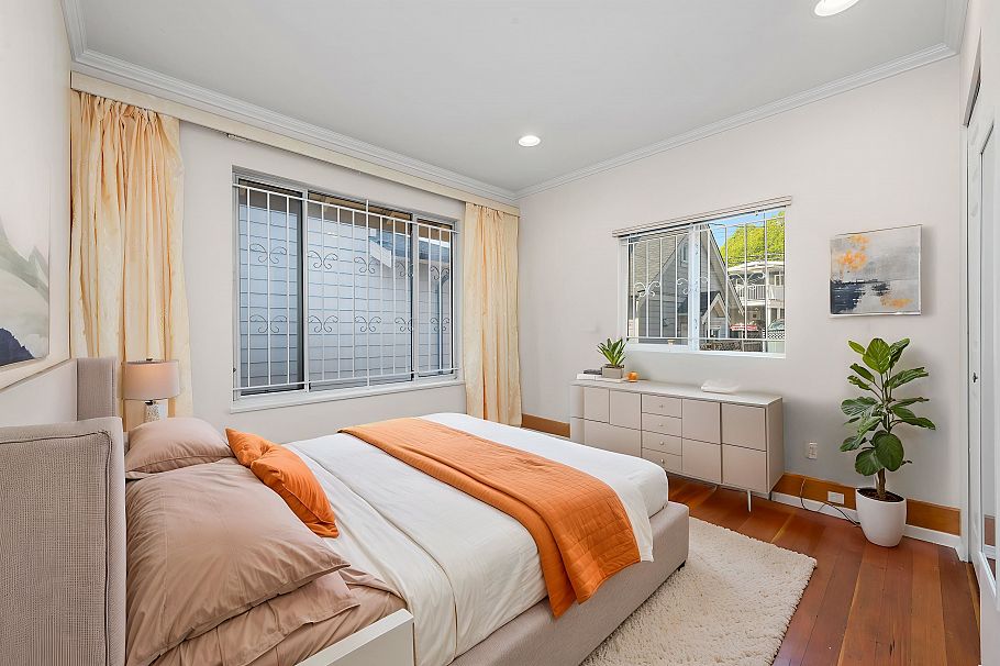 153 SE Marine Drive Vancouver, BC - 12