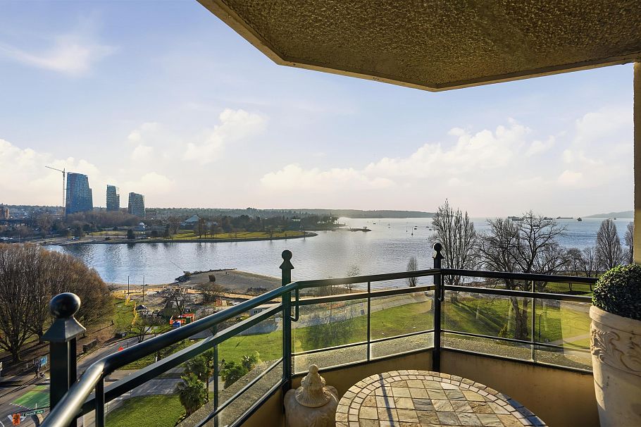 901 1311 Beach Avenue Vancouver, BC - 16