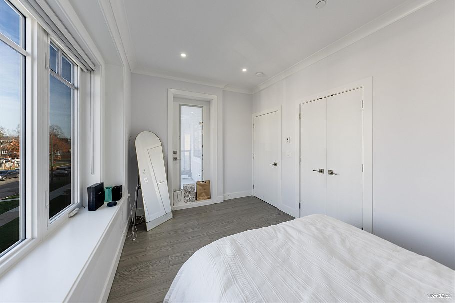 1 926 E 58th Avenue Vancouver, BC - 20