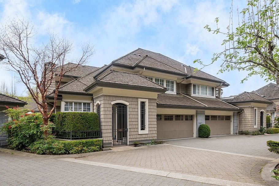 6380 Larkin Drive Vancouver, BC - 1