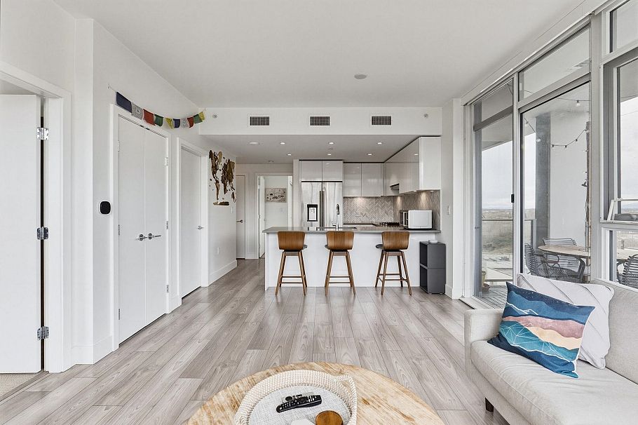 905 8570 Rivergrass Drive Vancouver, BC - 9