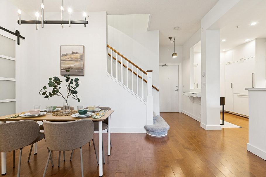 2288 Redbud Lane Vancouver, BC - 16