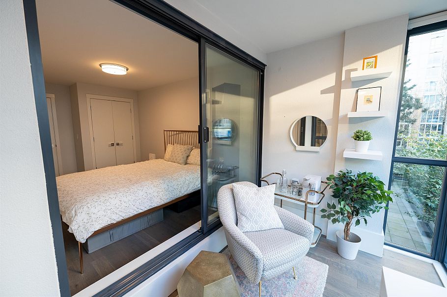 201 289 Drake Street Vancouver, BC - 17