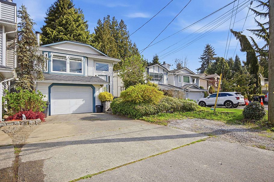 4057 Marine Drive Burnaby, BC - 3