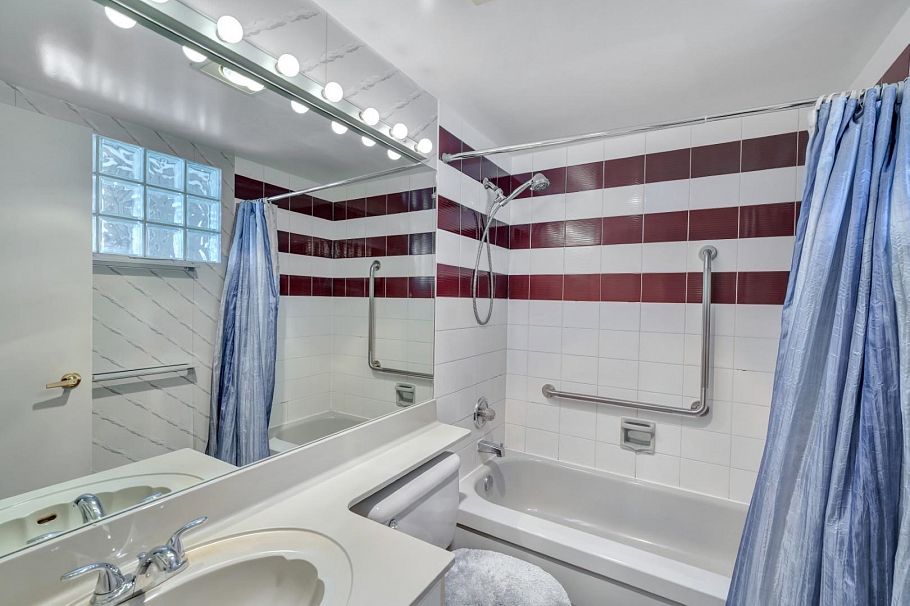 211 1210 W 8th Avenue Vancouver, BC - 26