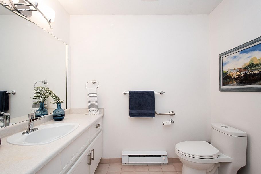 317 2020 Cedar Village Crescent North Vancouver, BC - 24