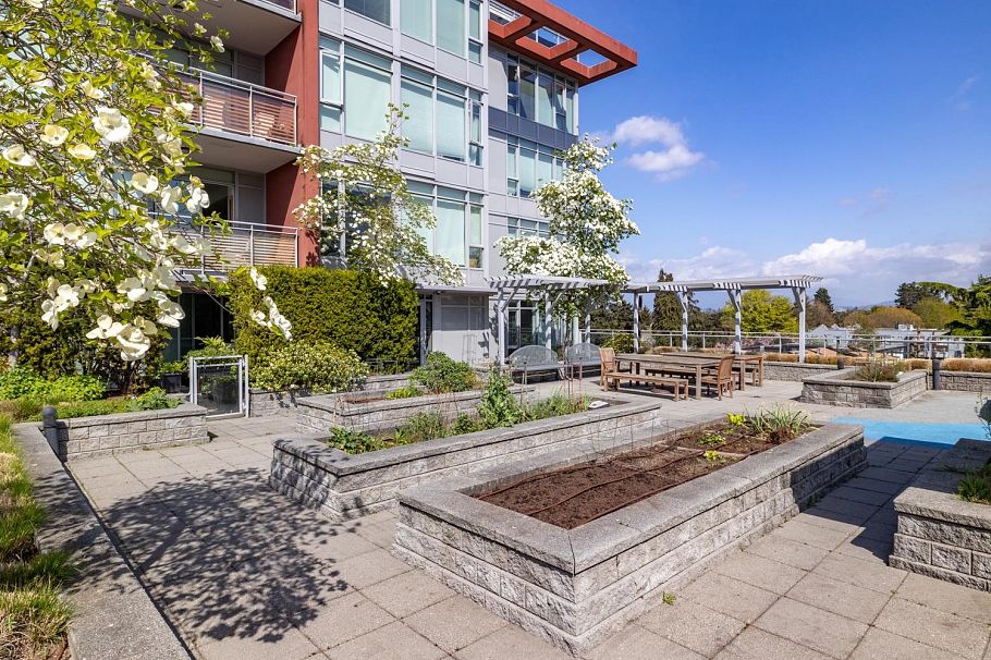 501 2321 Scotia Street Vancouver, BC - 29