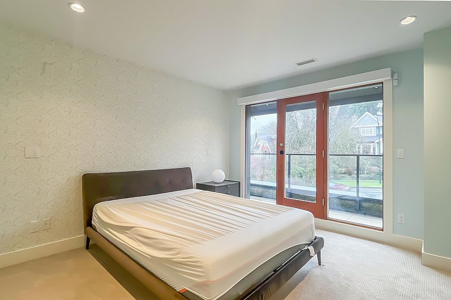 3950 W 37th Avenue Vancouver, BC - 22