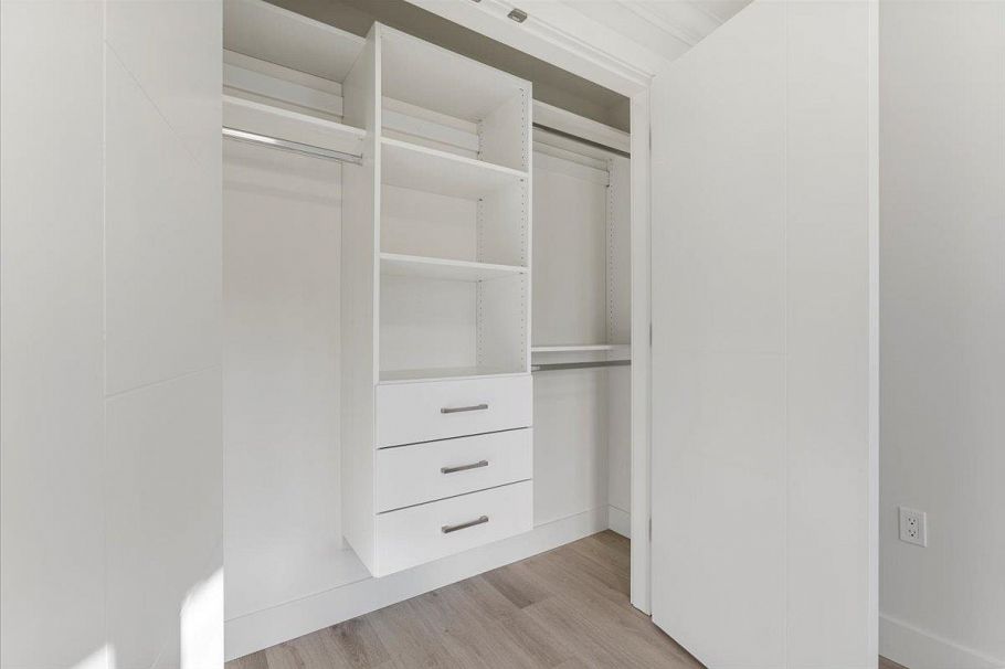 2229 W 16th Avenue Vancouver, BC - 21