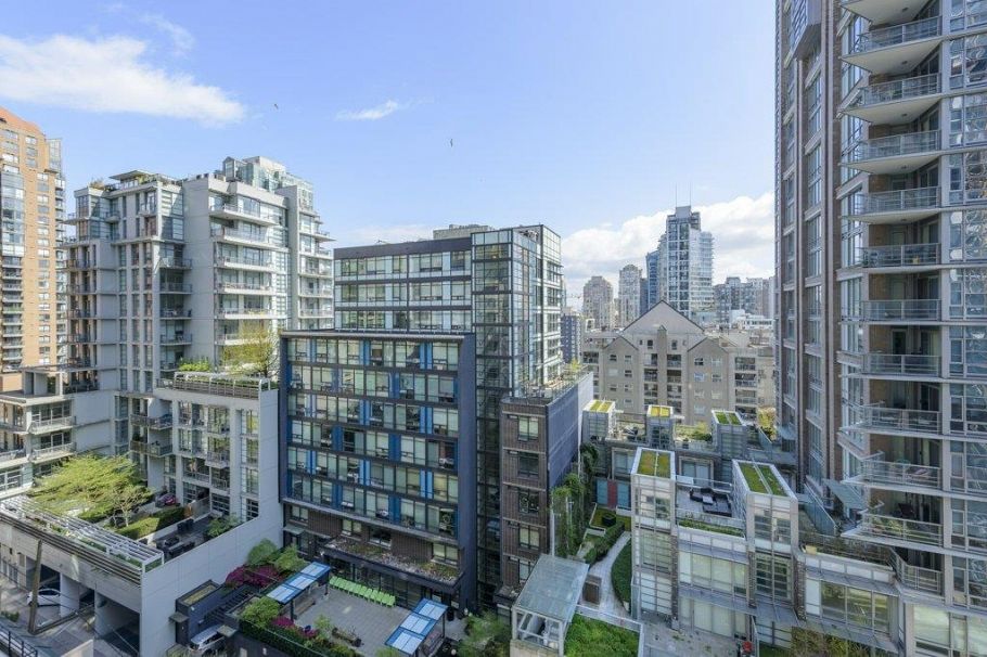 902 1252 Hornby Street Vancouver, BC - 22