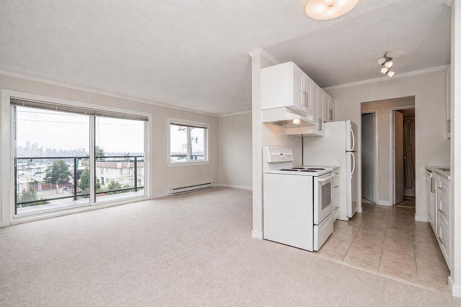 309 240 Mahon Avenue North Vancouver, BC - 12