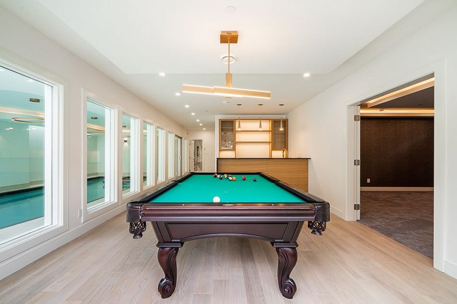 1203 W 38th Avenue Vancouver, BC - 29