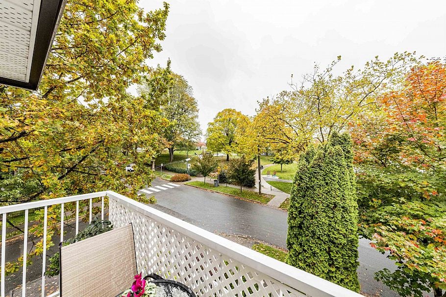 401 2295 Pandora Street Vancouver, BC - 18