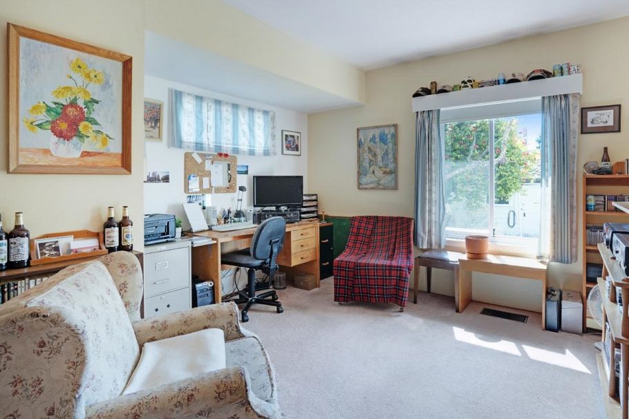 2396 W 18th Avenue Vancouver, BC - 10