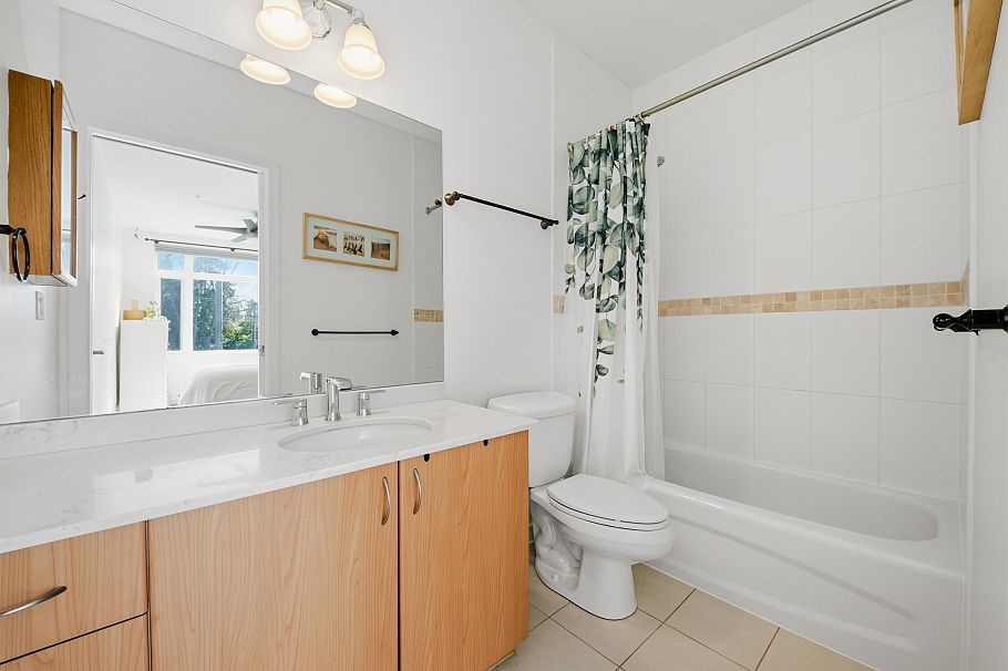 302 4479 W 10th Avenue Vancouver, BC - 20