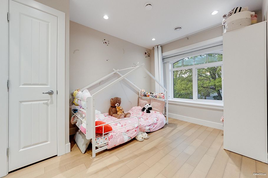 3582 Franklin Street Vancouver, BC - 16