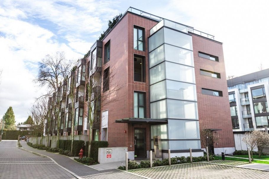 302 1516 Atlas Lane Vancouver, BC - 1