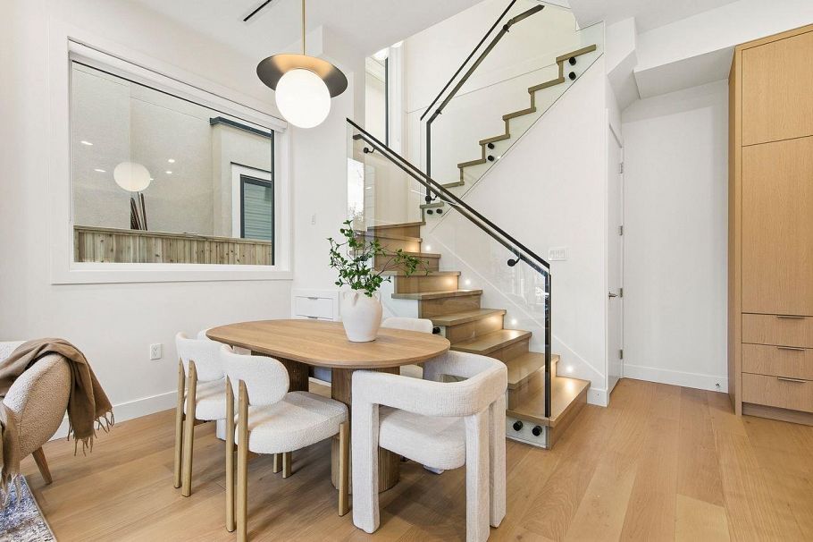 1 3708 W 18th Avenue Vancouver, BC - 9