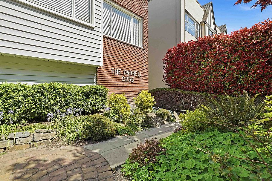 8 2255 W 40th Avenue Vancouver, BC - 21