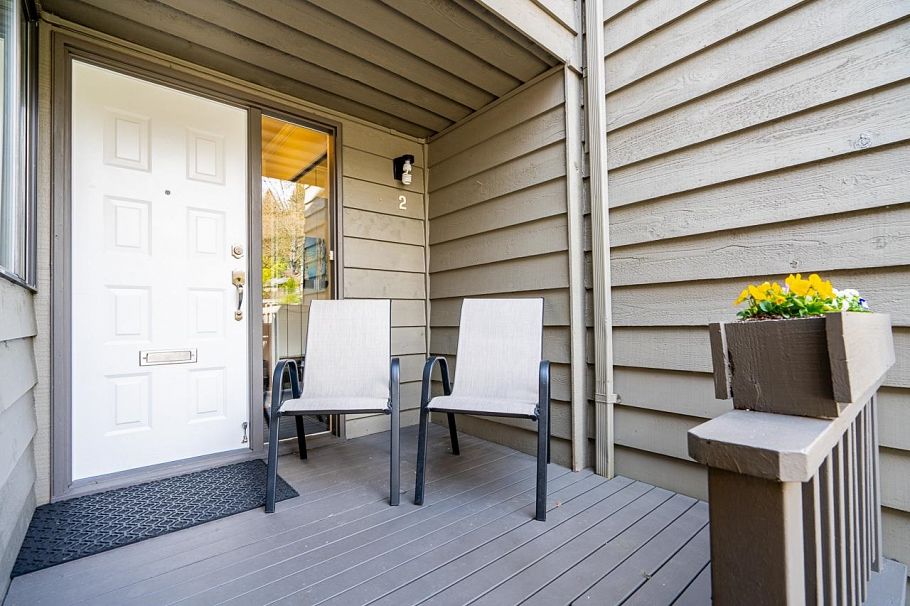 2 1960 Rufus Drive North Vancouver, BC - 2