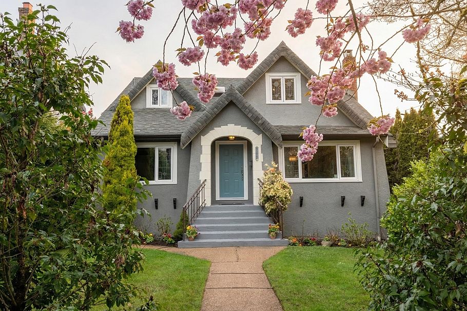 2907 W 30th Avenue Vancouver, BC - 29