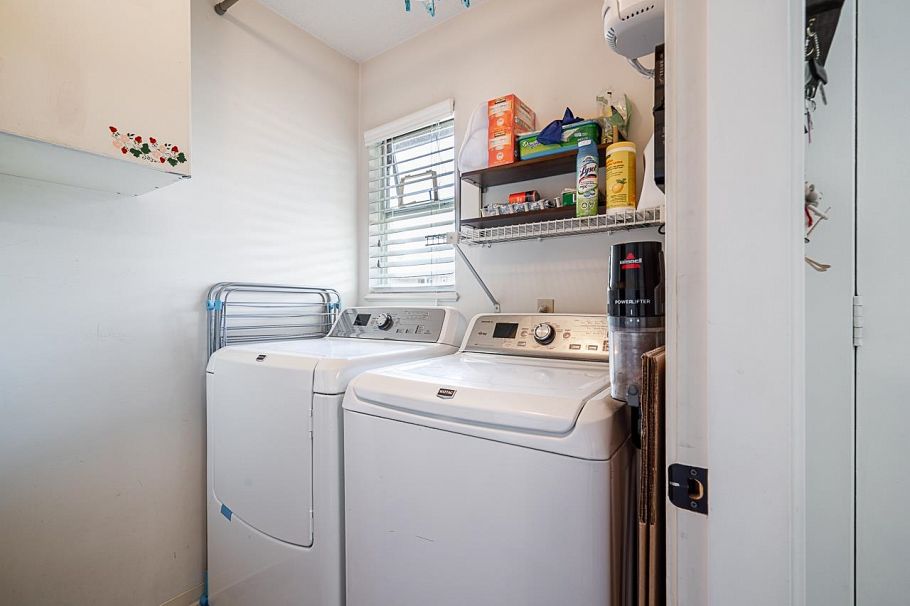 836 Roche Point Drive North Vancouver, BC - 14