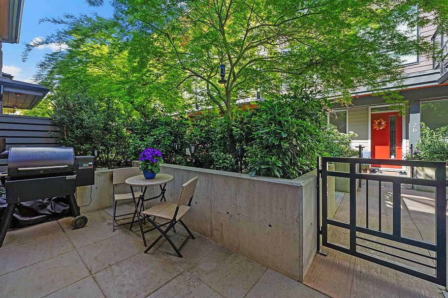 23 533 E 3rd Street North Vancouver, BC - 36