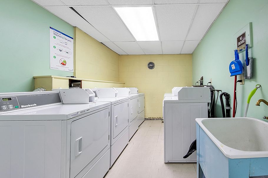 302 2320 Trinity Street Vancouver, BC - 29