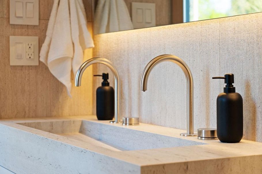 2 2935 W 15th Avenue Vancouver, BC - 26