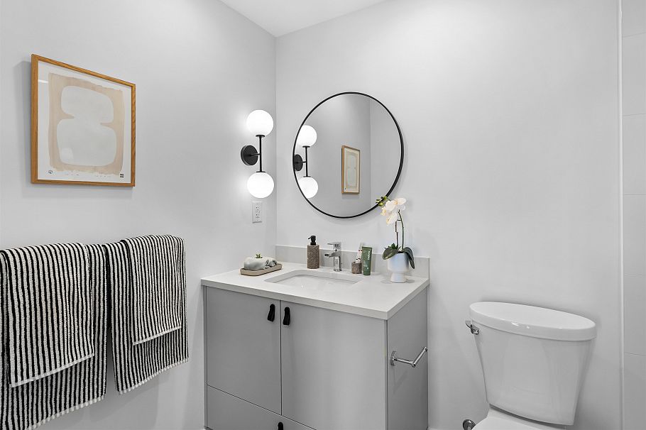 502 1680 E 12th Avenue Vancouver, BC - 10