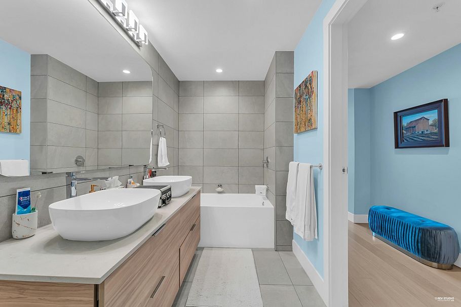 1101 2375 Emery Court North Vancouver, BC - 20