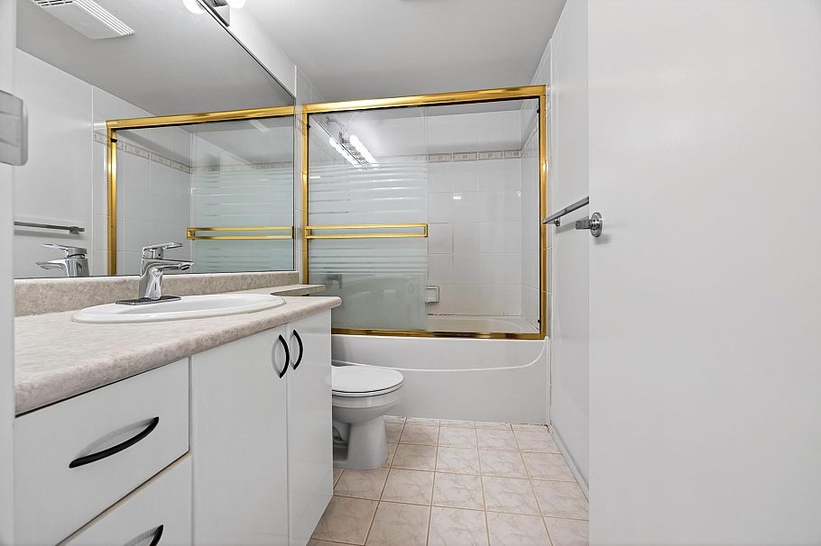 1001 2733 Chandlery Place Vancouver, BC - 14