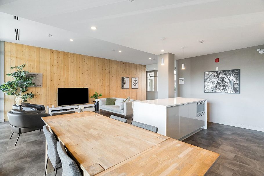 603 108 E 8th Street North Vancouver, BC - 26