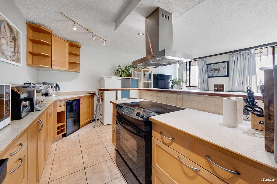 705 6689 Willingdon Avenue Burnaby, BC - 6
