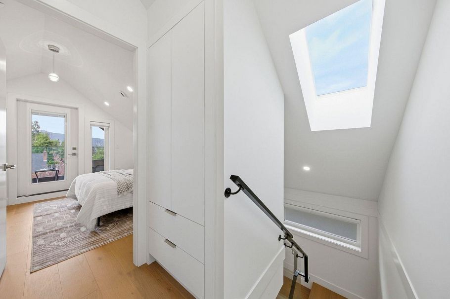 1 3708 W 18th Avenue Vancouver, BC - 31