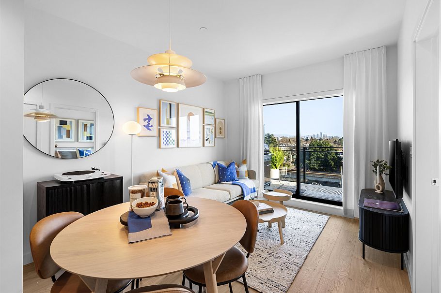 610 1680 E 12th Avenue Vancouver, BC - 1