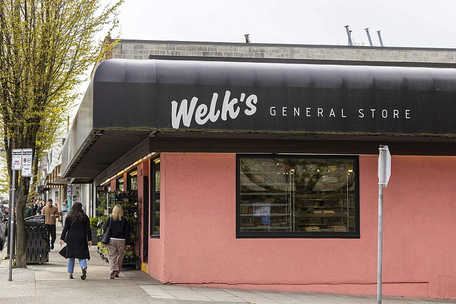 232 W 14th Avenue Vancouver, BC - 32