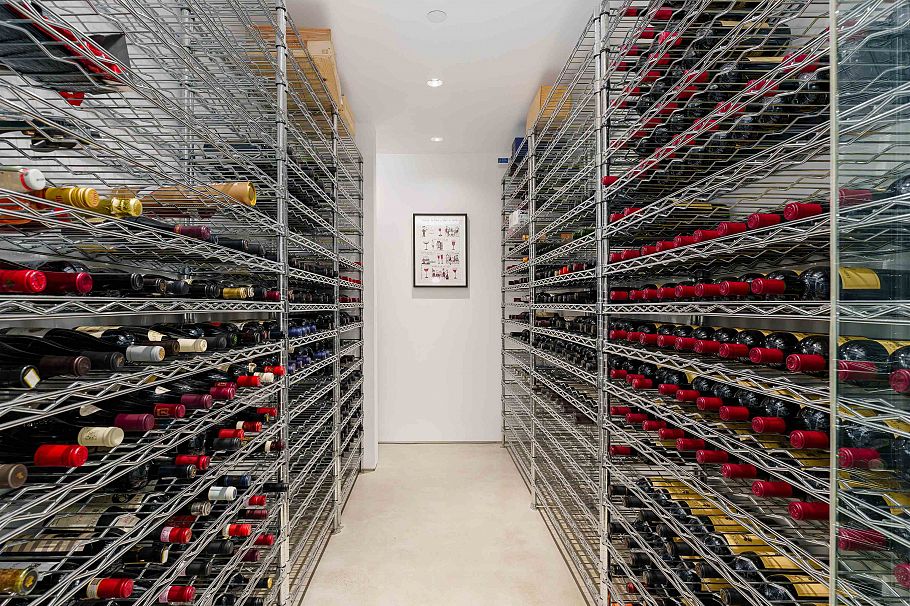 4056 W 36th Avenue Vancouver, BC - 30